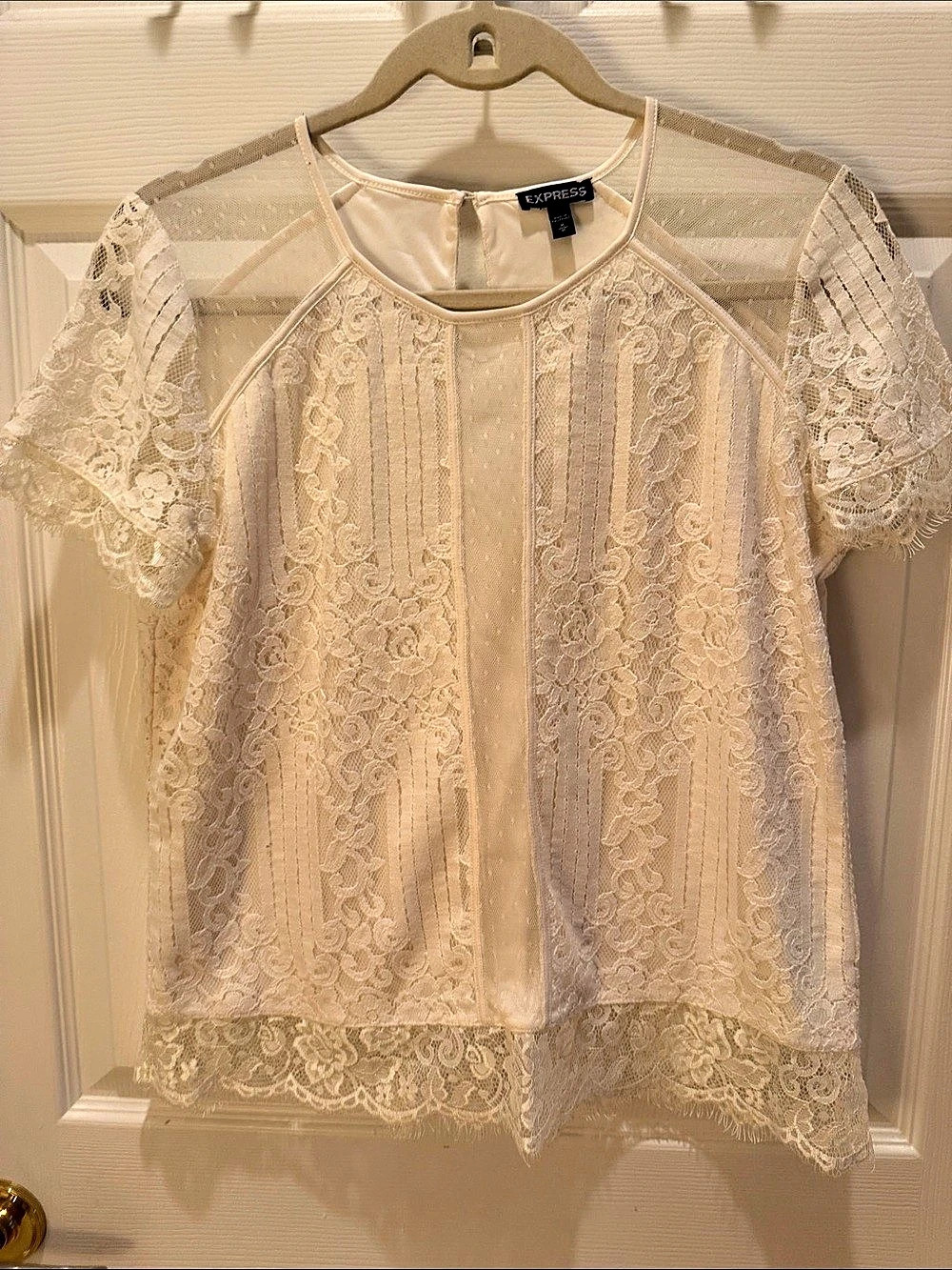 Express Lace Short Sleeve Blouse in White Size Medium
